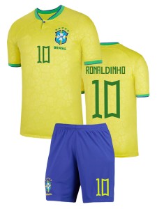 Футбольная форма детская сб. Бразилии 22-23 RONALDINHO 10